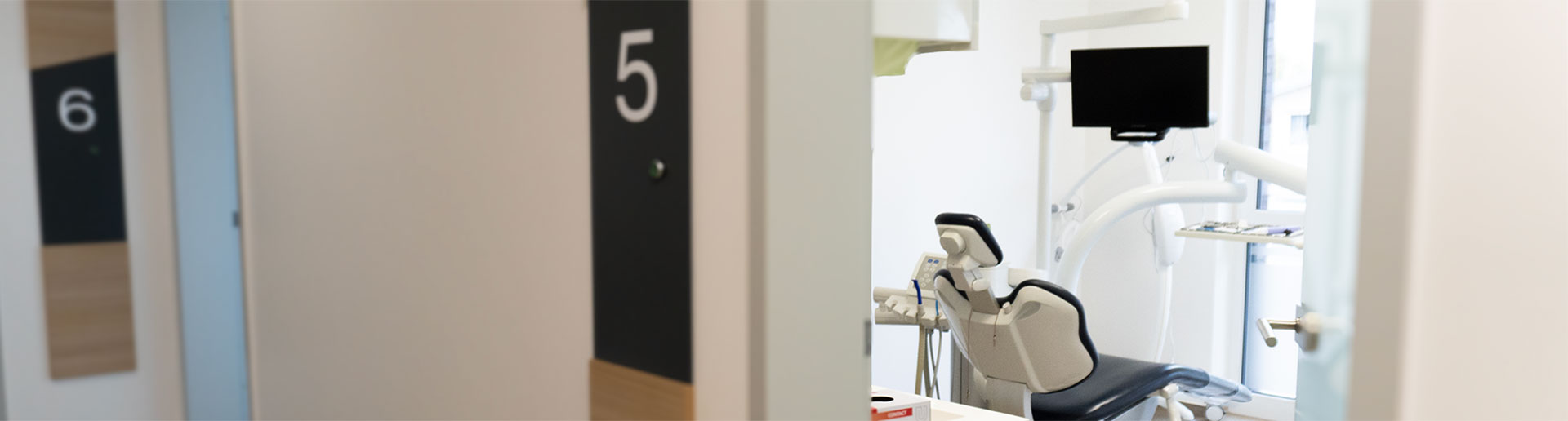 Einblick in das Behandlungszimmer